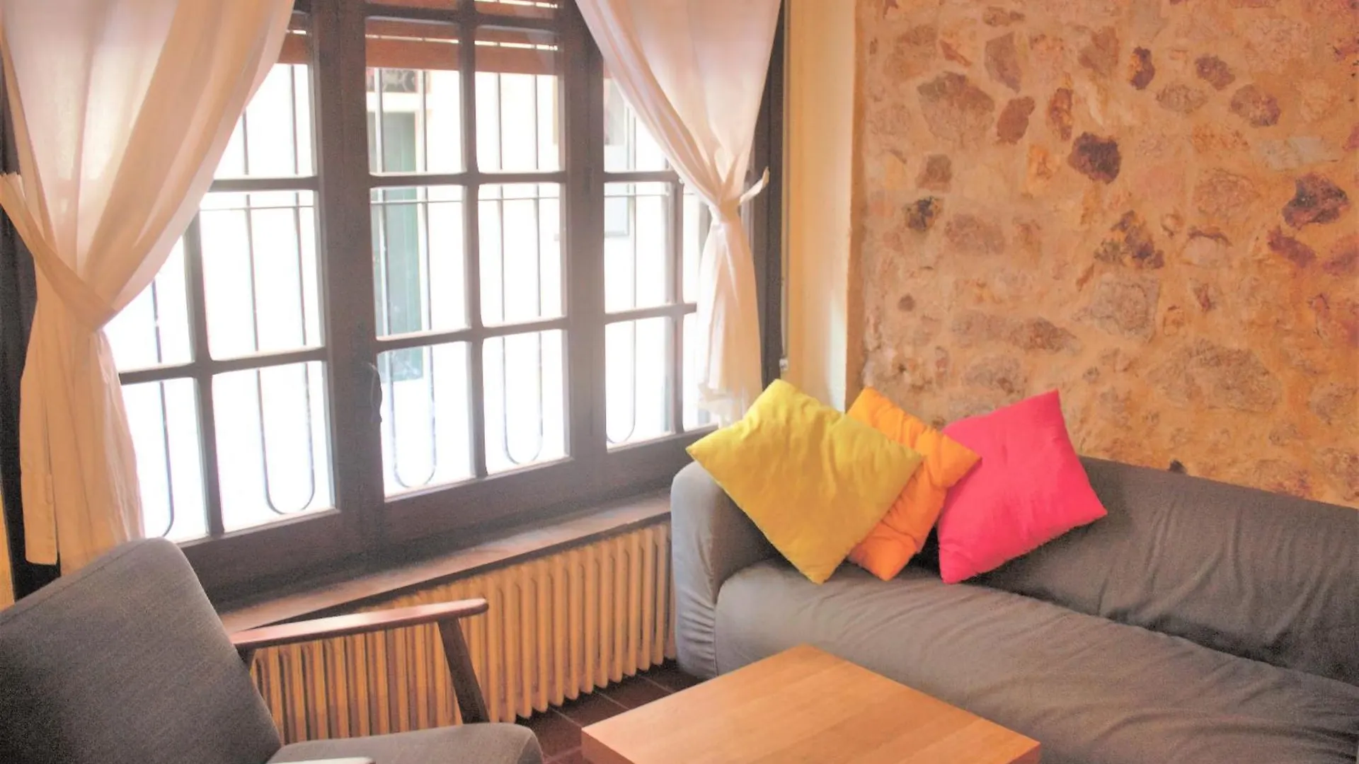 Holiday home Cancu Casa En El Centro De Sant Feliu De Guixols Spain